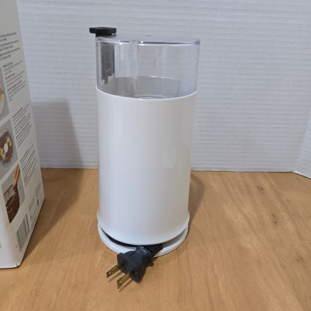 Braun Aromatic Coffee Grinder Unisex OS White Excellent KSM 2 150W Blade Grinder - Picture 3 of 9